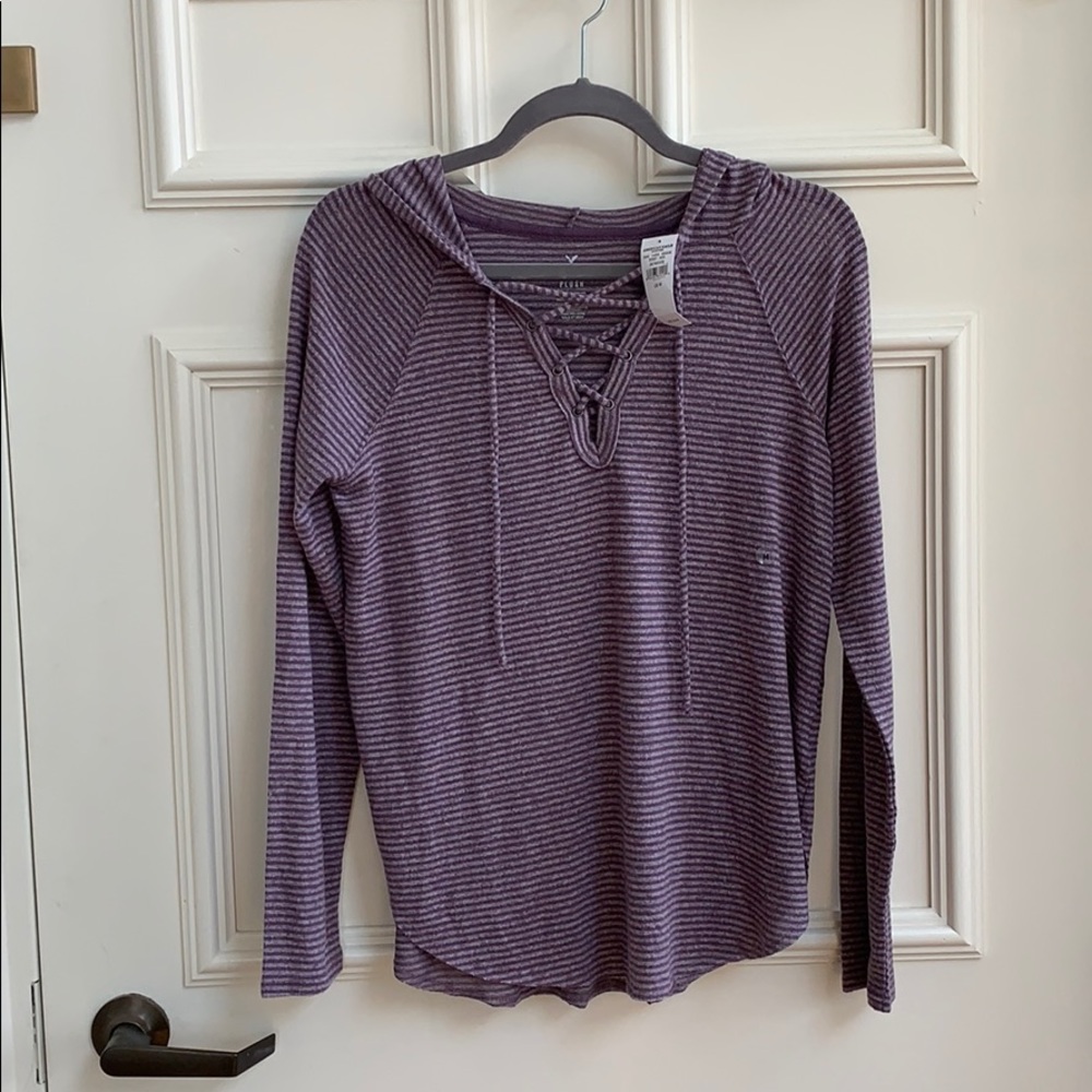 American Eagle Soft and Sexy Long Sleeve Size M